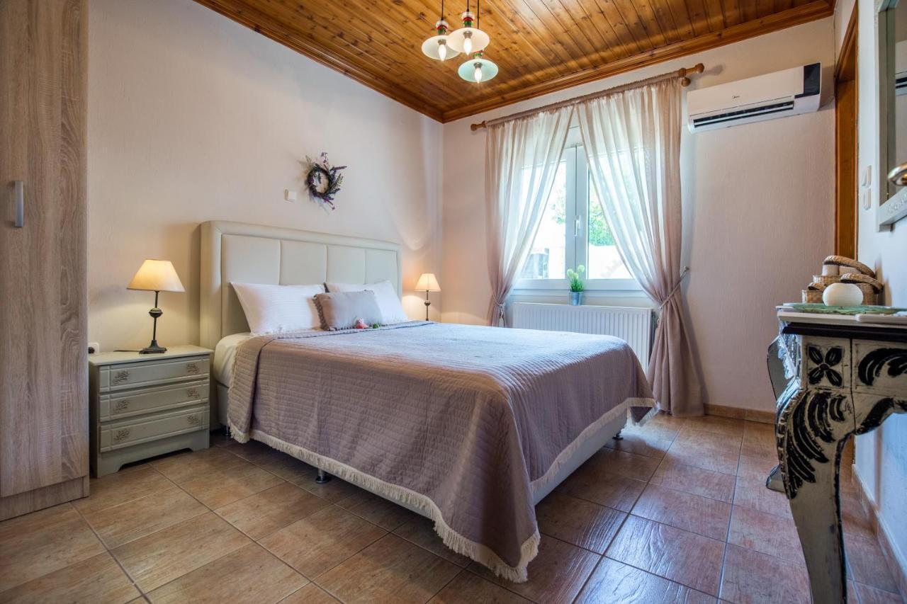 Vista Del Mare Luxury Villa Kinira Zewnętrze zdjęcie